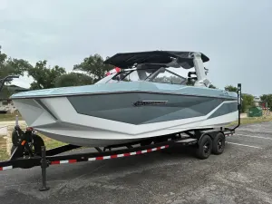 2026-nautique-g25-141231-image0.webp
