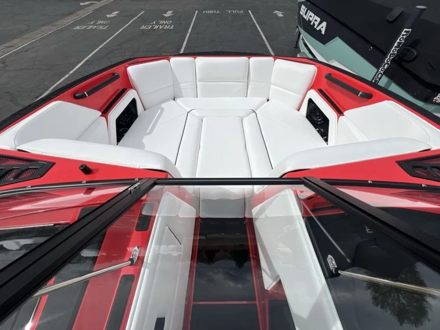 2025-moomba-max-141236-image17