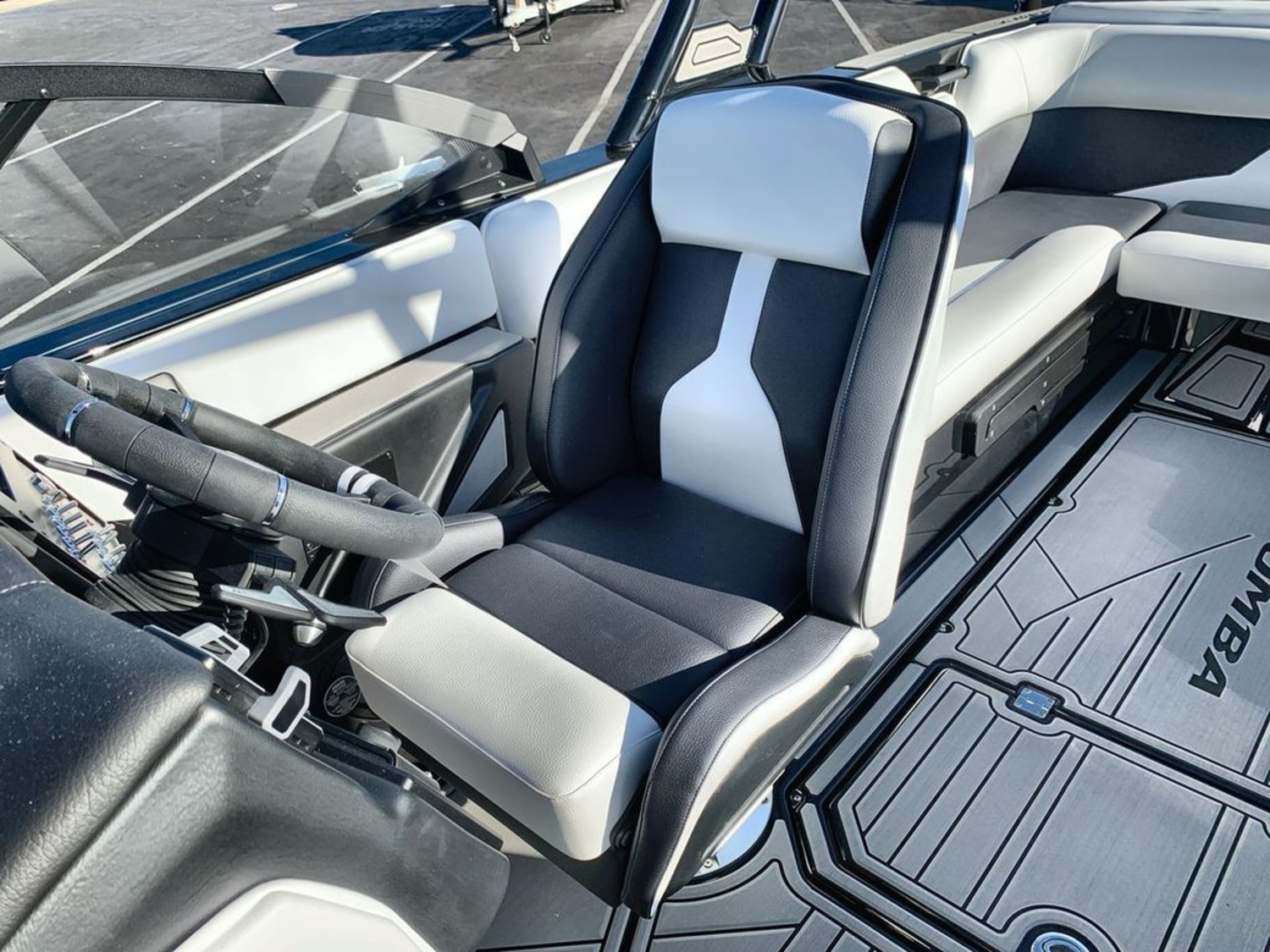2026 MOOMBA Mojo