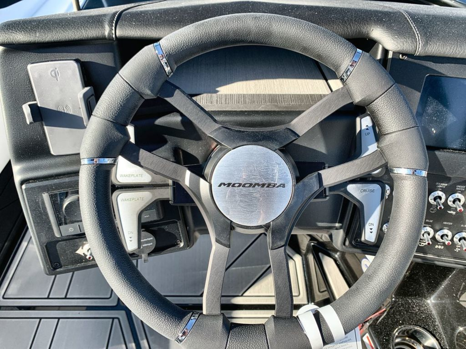 2026 MOOMBA Mojo
