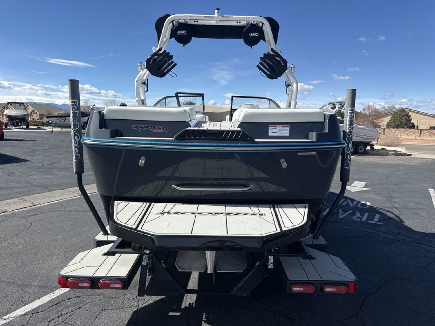 2025 MOOMBA Craz