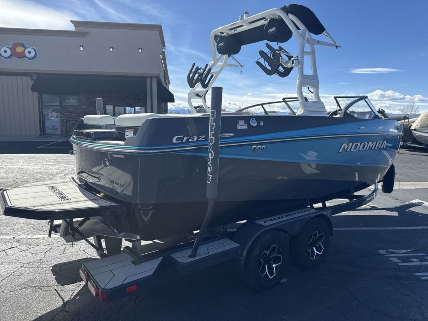 2025 MOOMBA Craz