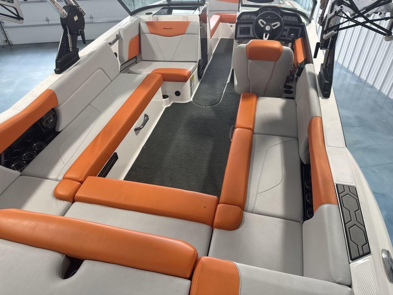 2021 MasterCraft NXT24