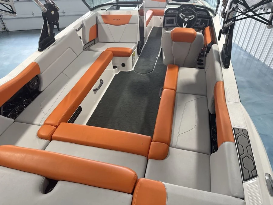 2021-mastercraft-nxt24-141247-image10