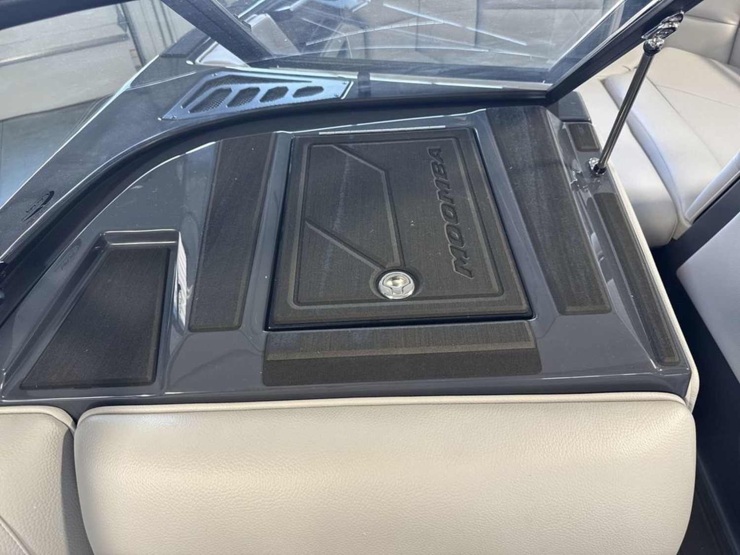 2026 MOOMBA Tykon