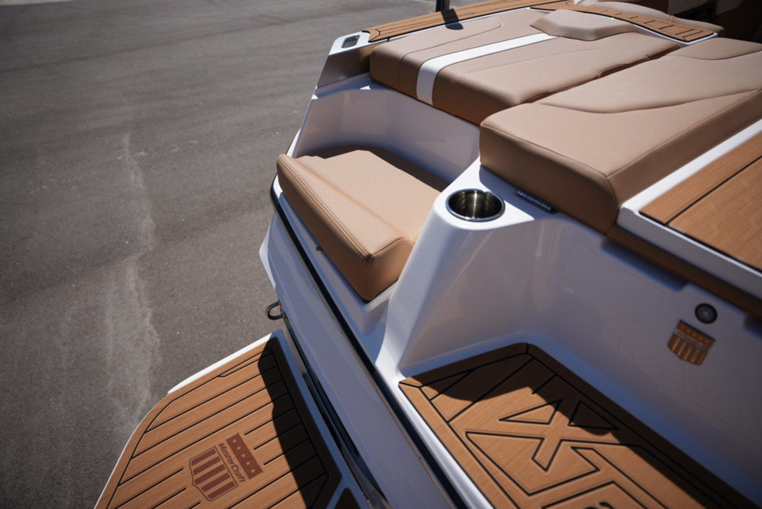 2026 MasterCraft XT23