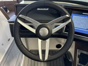2026-mastercraft-xt24-141256-image14