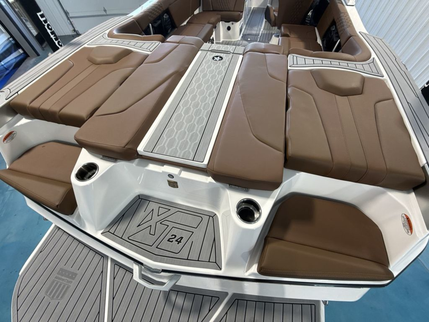 2026 MasterCraft XT24