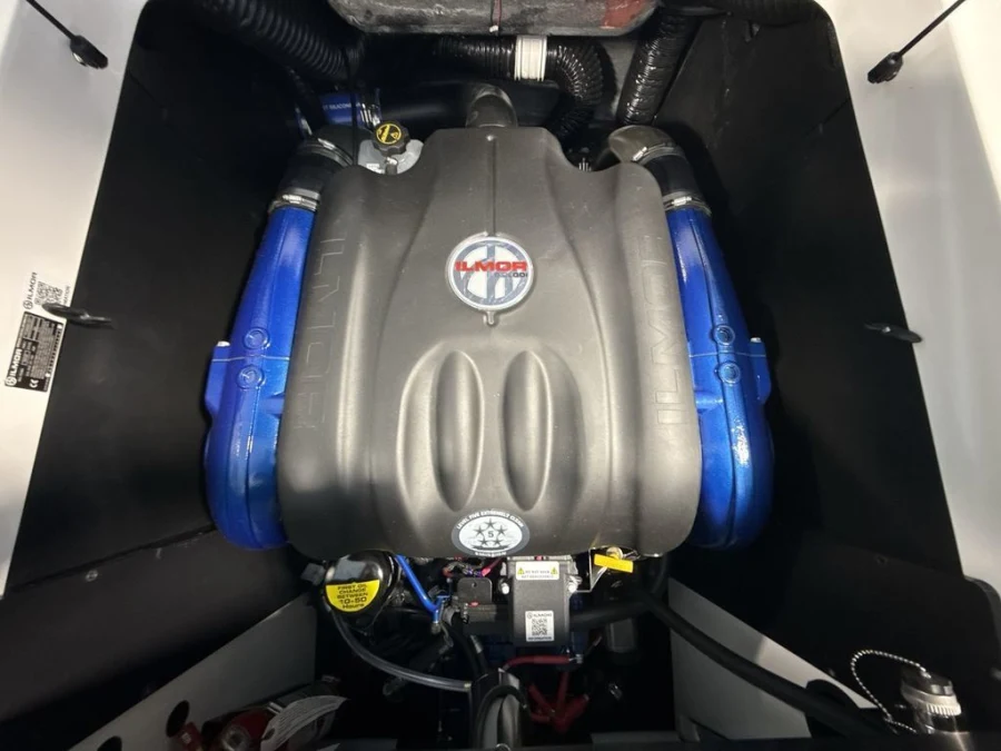 2026-mastercraft-xt24-141256-image20