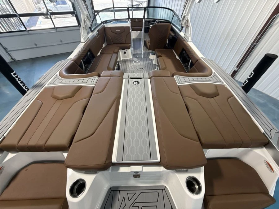 2026-mastercraft-xt24-141256-image9