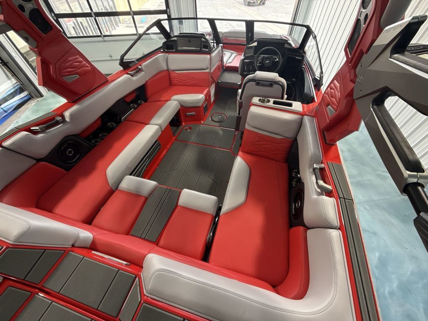 2026 SUPRA SA 550