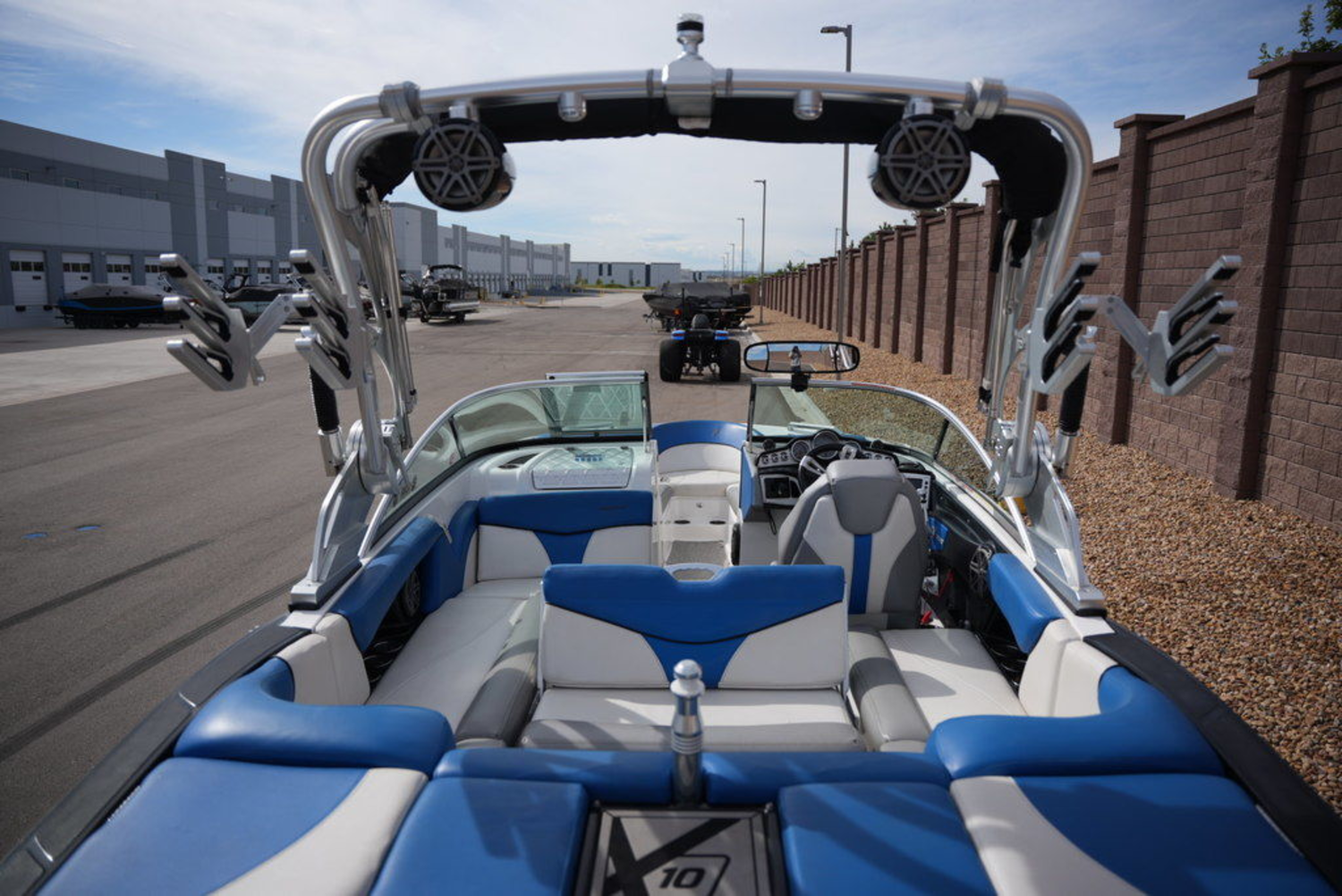 2016 MasterCraft X10.16
