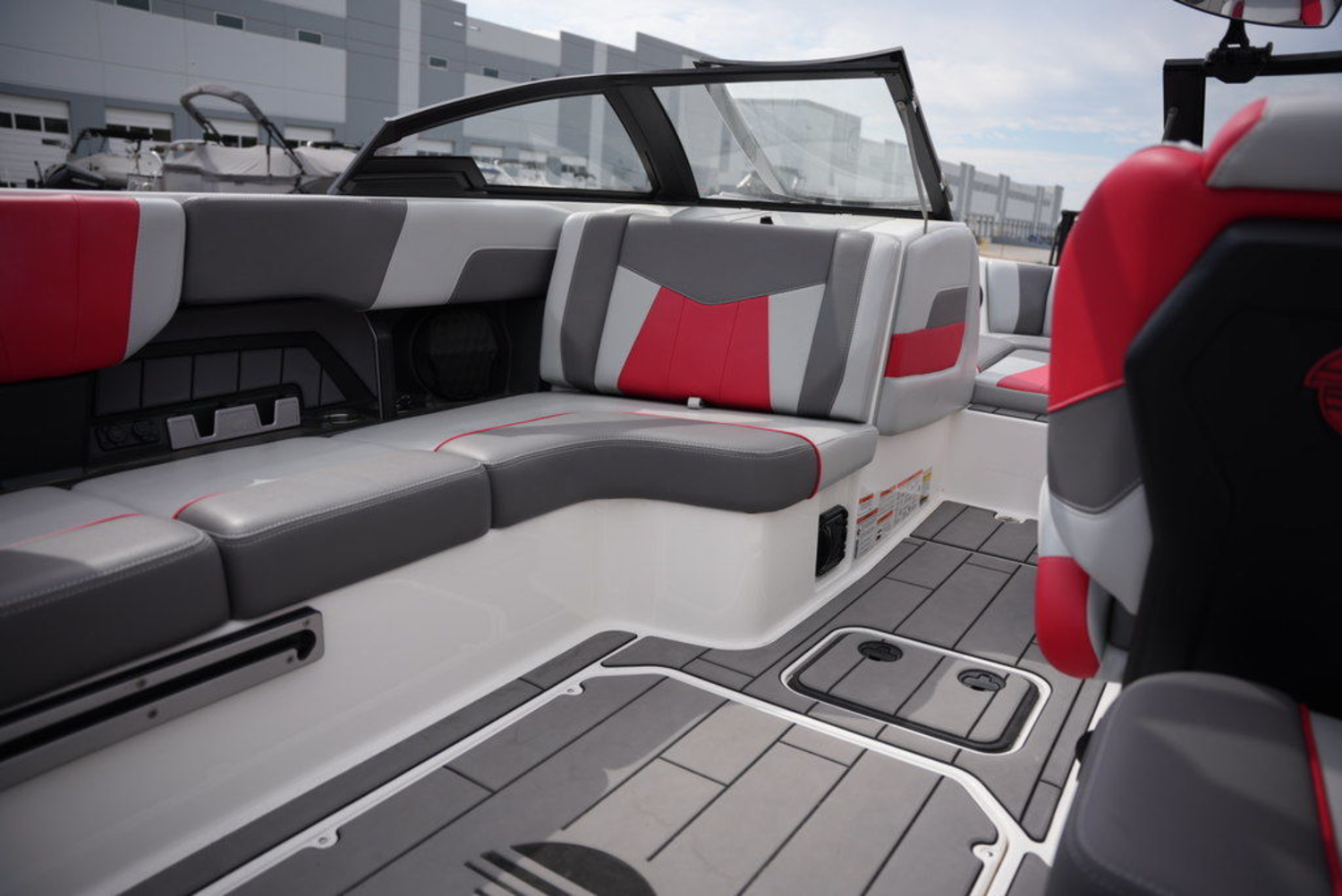 2022 Malibu Boats 23 MXZ
