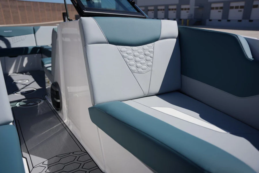 2026-mastercraft-nxt22-141261-image10