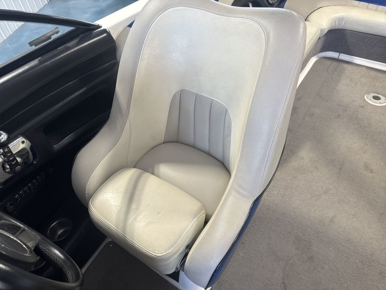2014 Malibu Boats Wakesetter 247 LSV