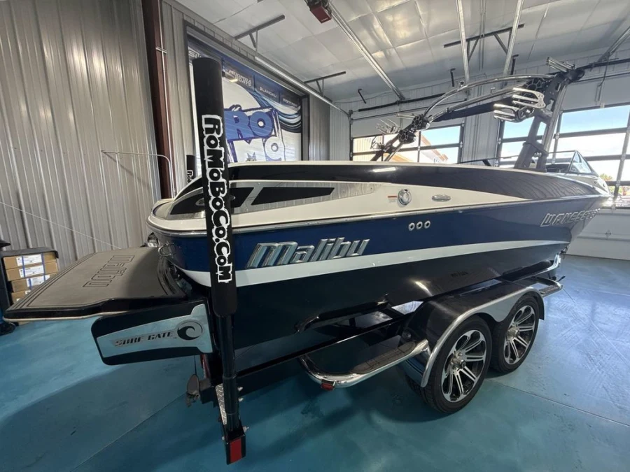 2014-malibu-wakesetter-247-lsv-141267-image5