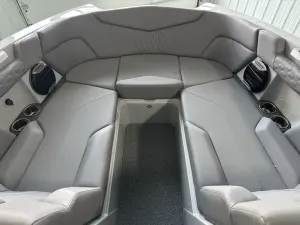 2026-mastercraft-xt24-141294-image10