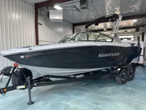 2026-mastercraft-xt24-141294-image2