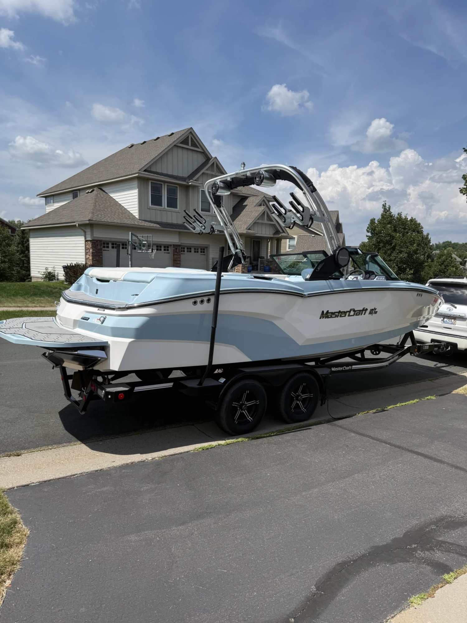 2022 MasterCraft Boat NXT22 - 88 hours