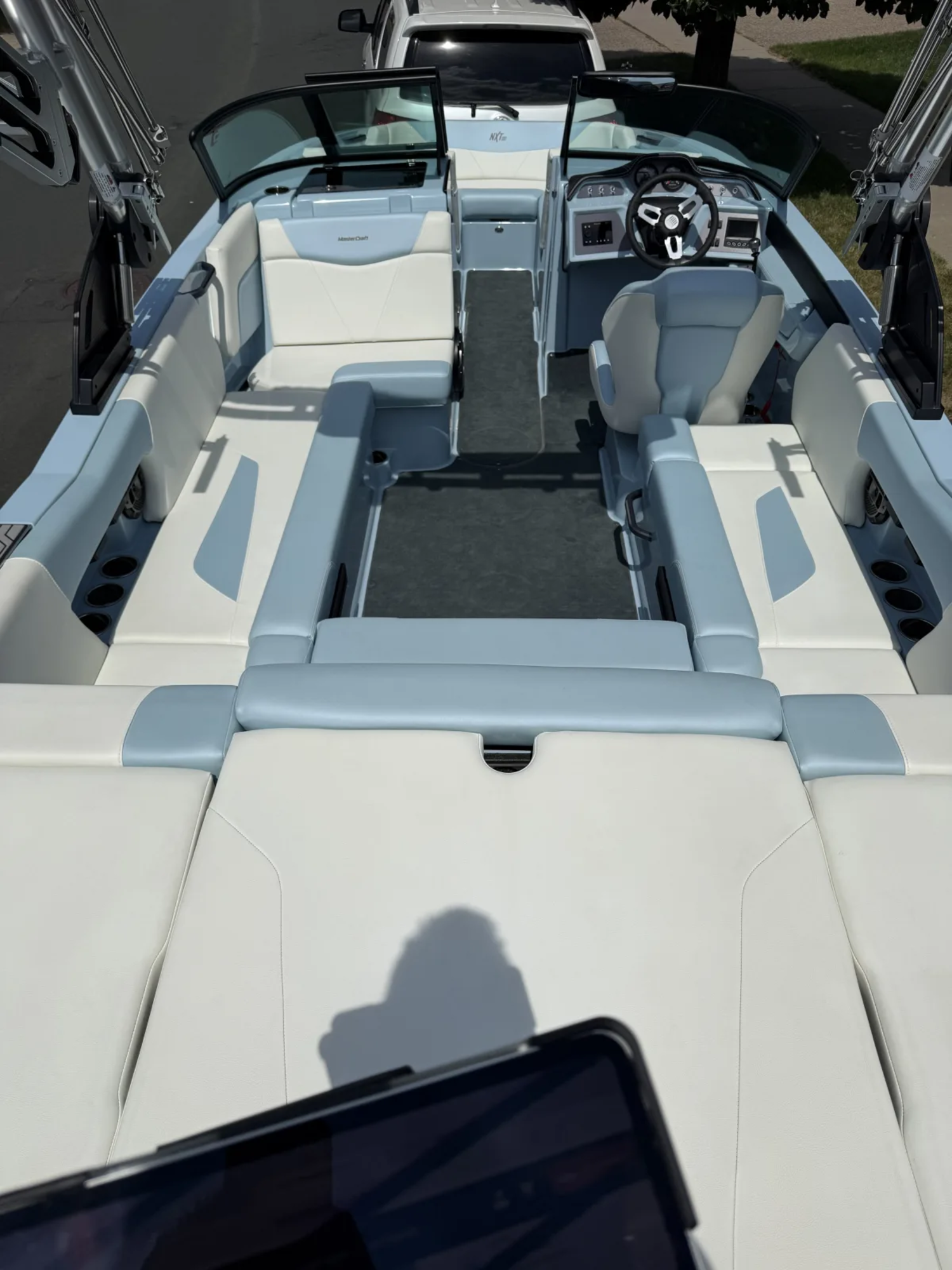 2022 MasterCraft Boat NXT22 - 88 hours