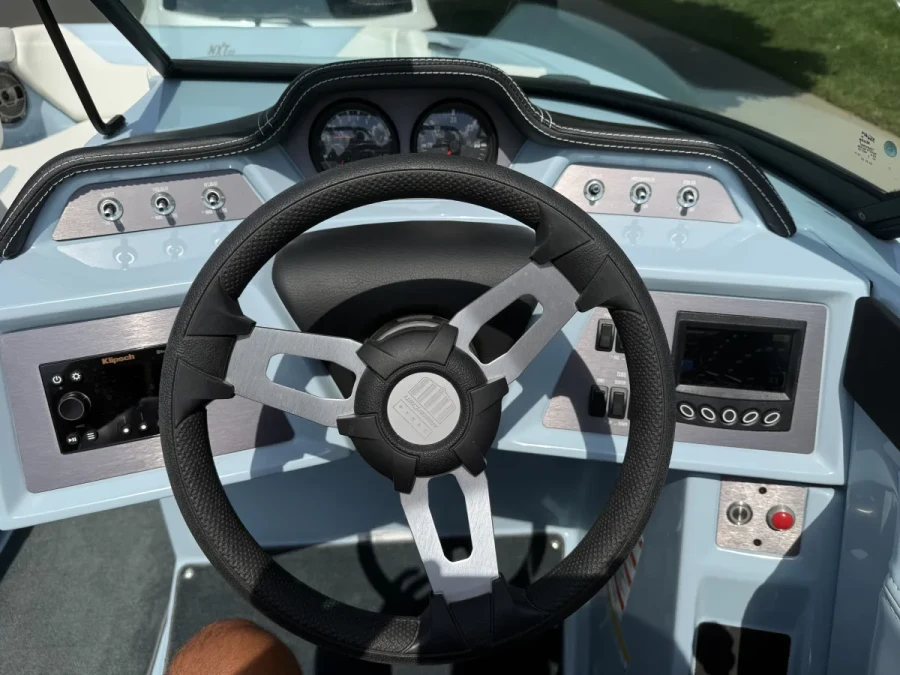 2022-mastercraft-nxt22-141297-image8.webp