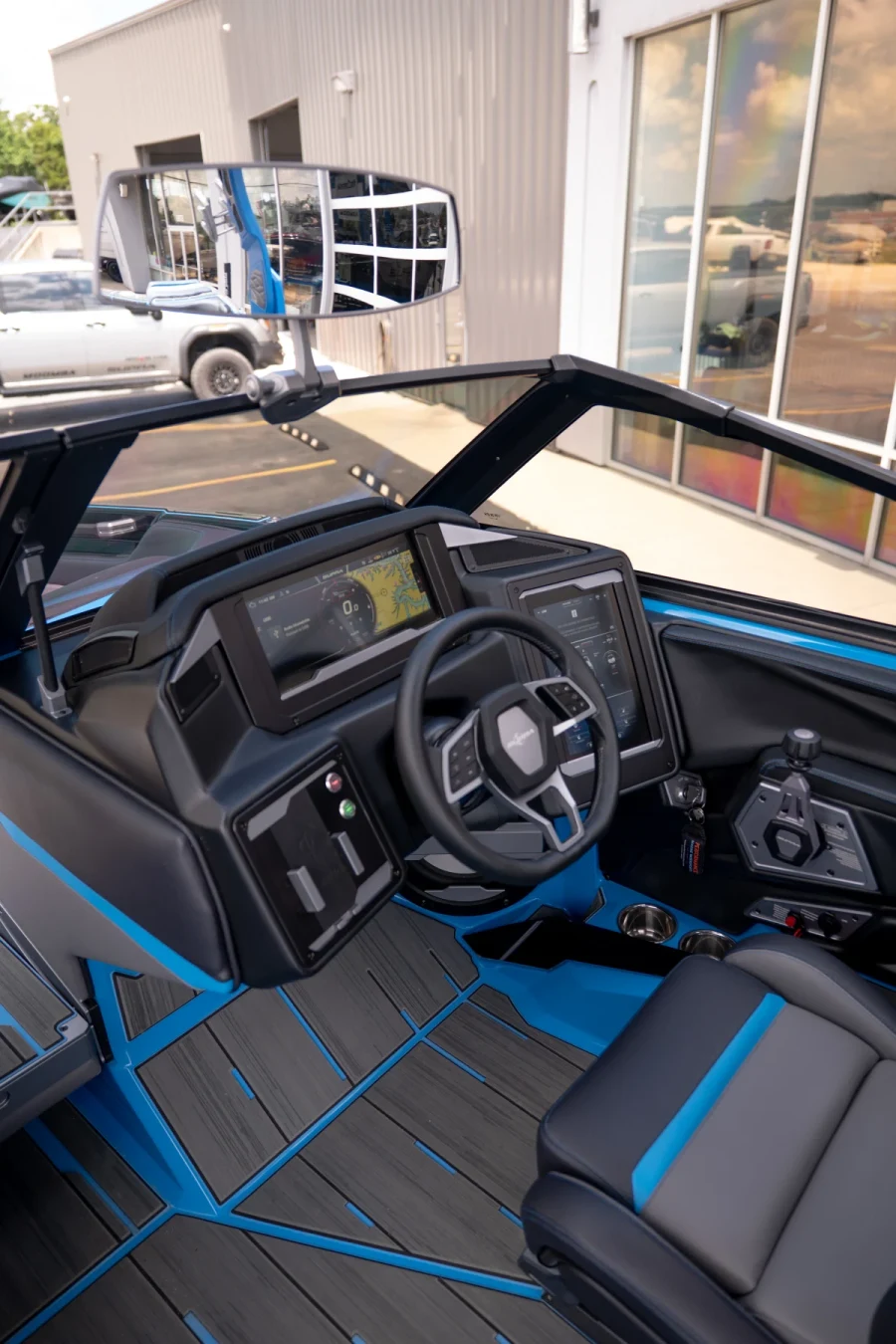 2025-supra-sv-141298-image15.webp