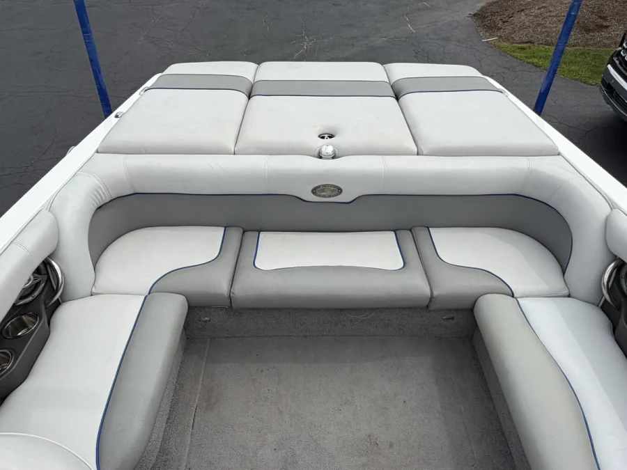 2007-supra-launch-20ssv-141301-image4.webp