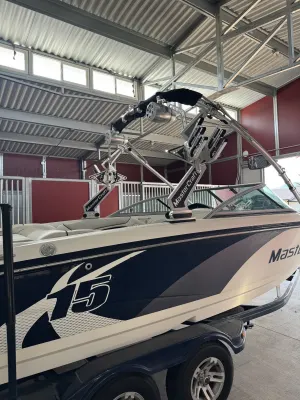 2011-mastercraft-x15-141312-image4.webp