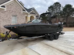 2023-mastercraft-x24-141314-image3.webp