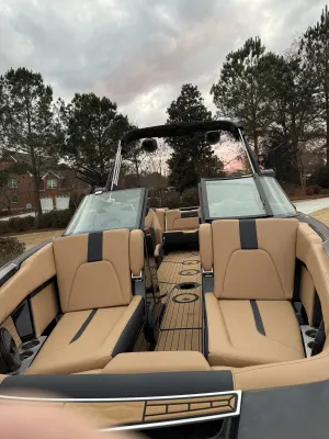 2023-mastercraft-x24-141314-image8.webp