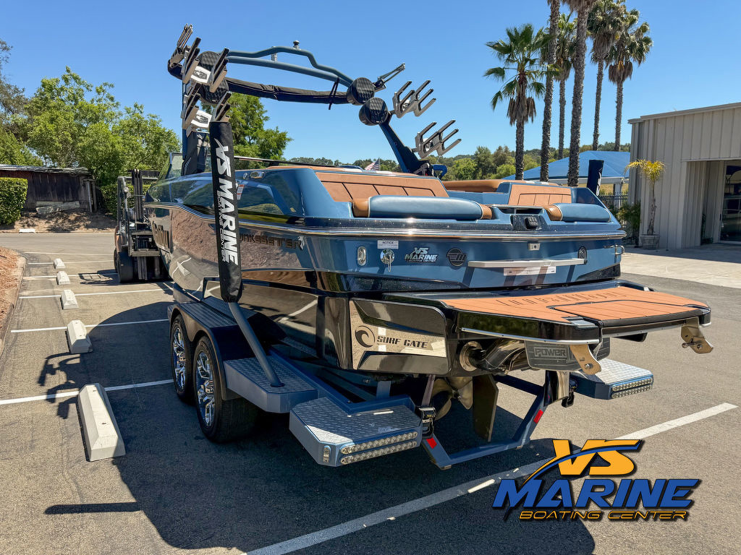 2023 Malibu Boats 23 LSV