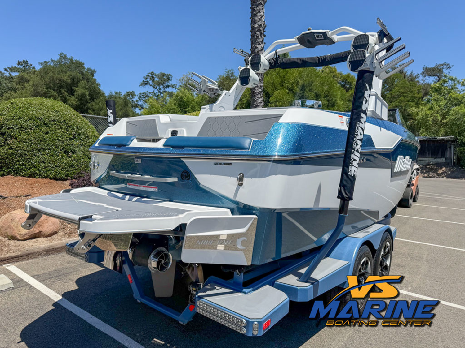 2023 Malibu Boats M220