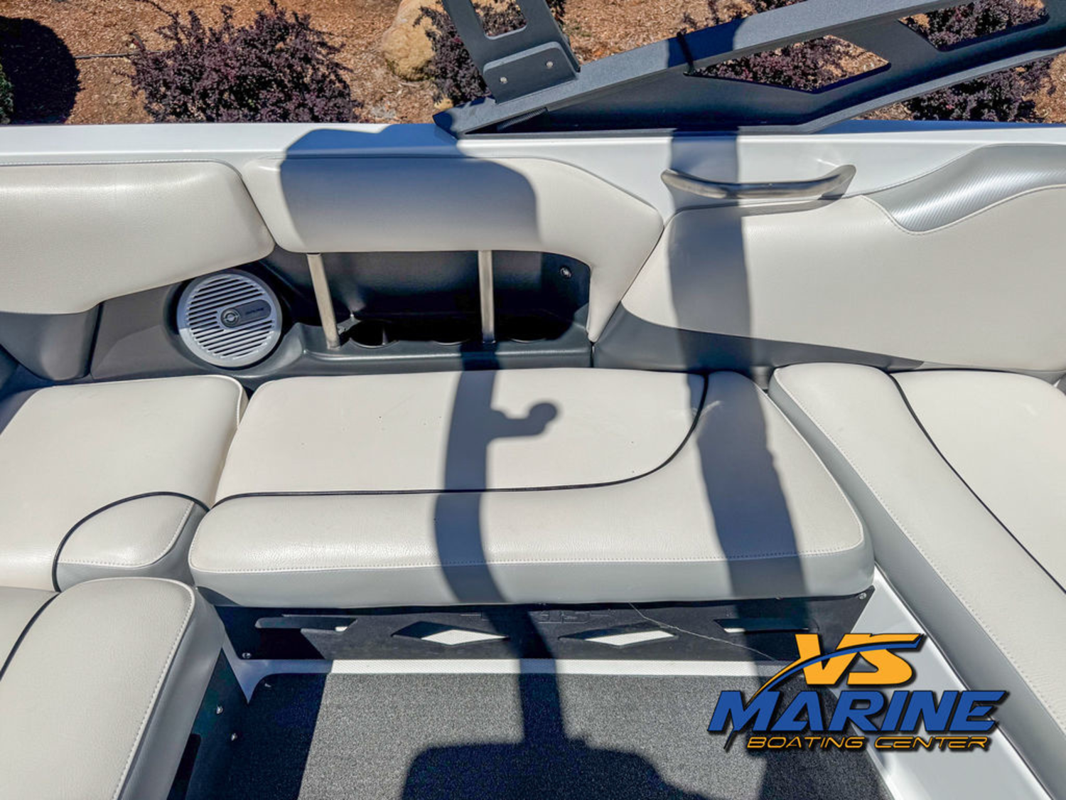 2014 Axis Wake Research A20