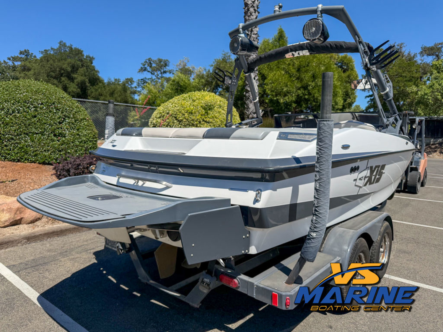 2014 Axis Wake Research A20