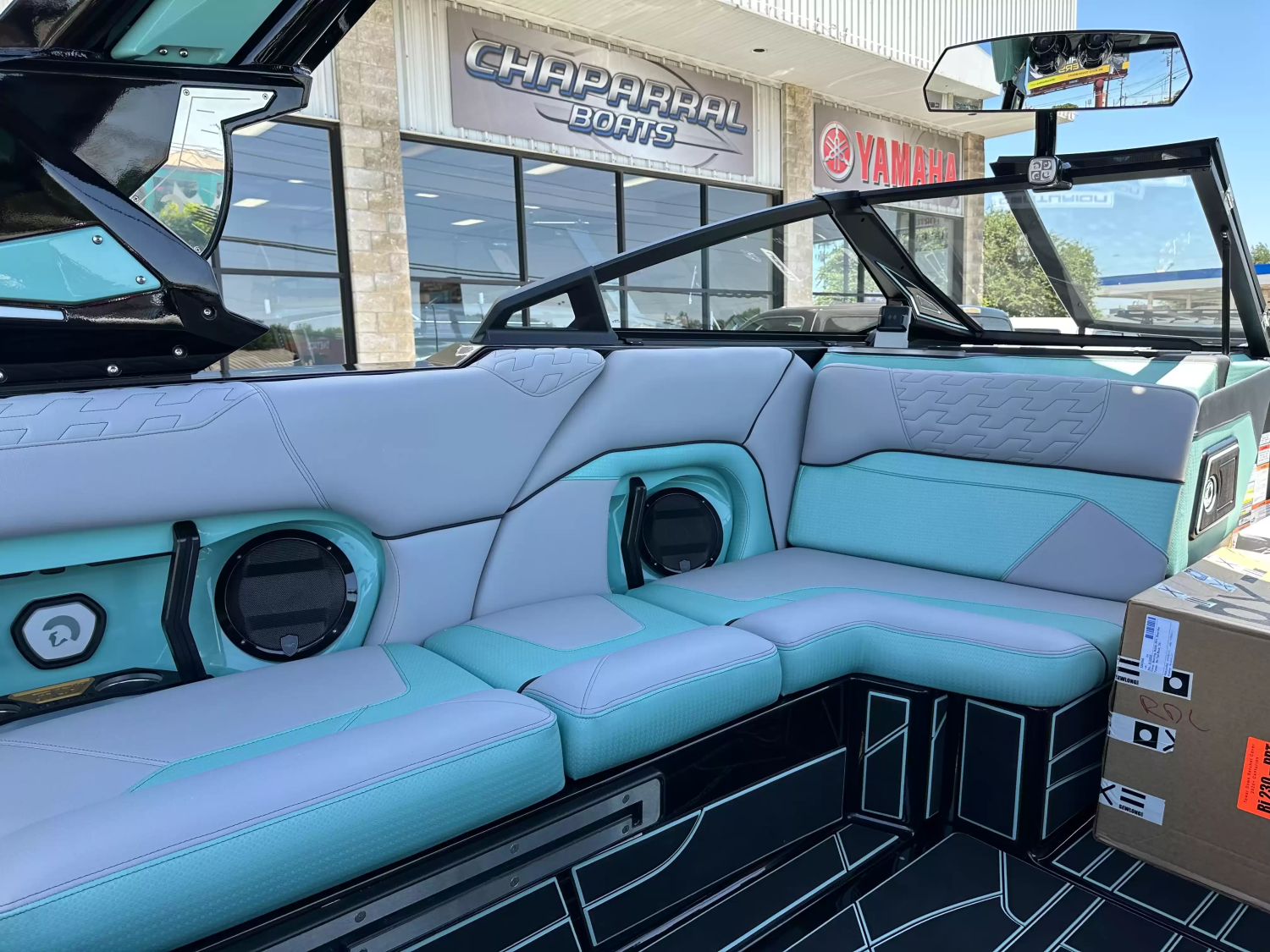 2026 Centurion Ri230