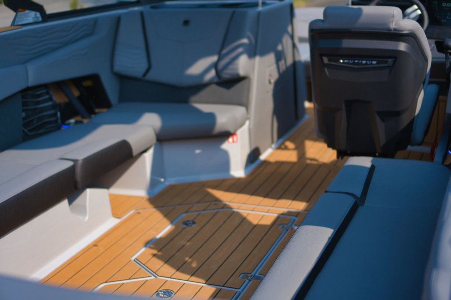 2027 Nautique Super Air Nautique G25