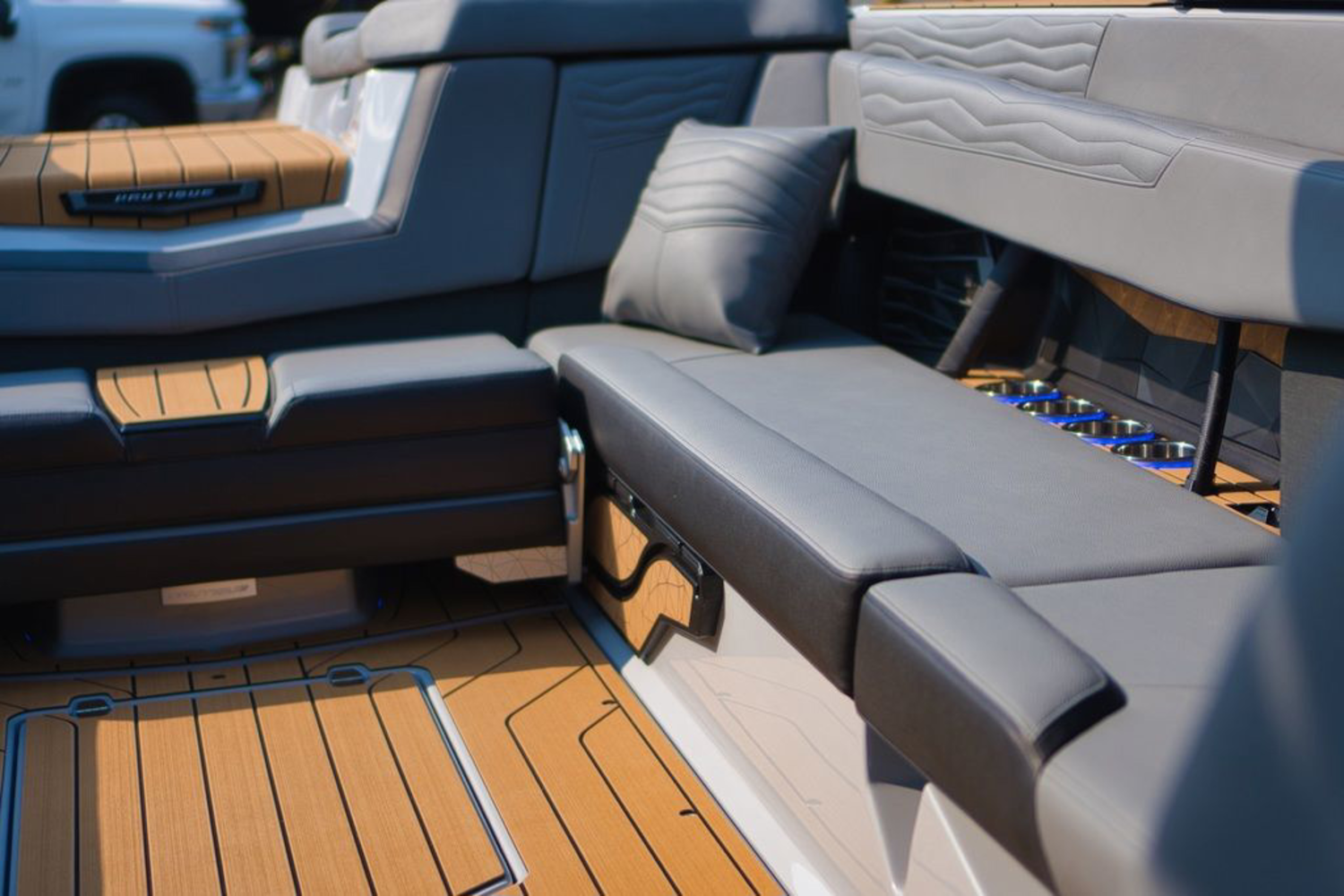 2027 Nautique Super Air Nautique G25