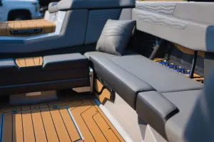 2027-nautique-g25-141327-image20