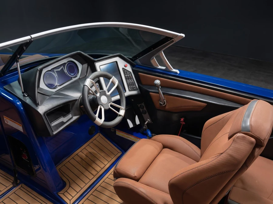 2019-mastercraft-x-star-141333-image6
