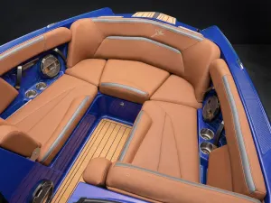 2019-mastercraft-x-star-141333-image8