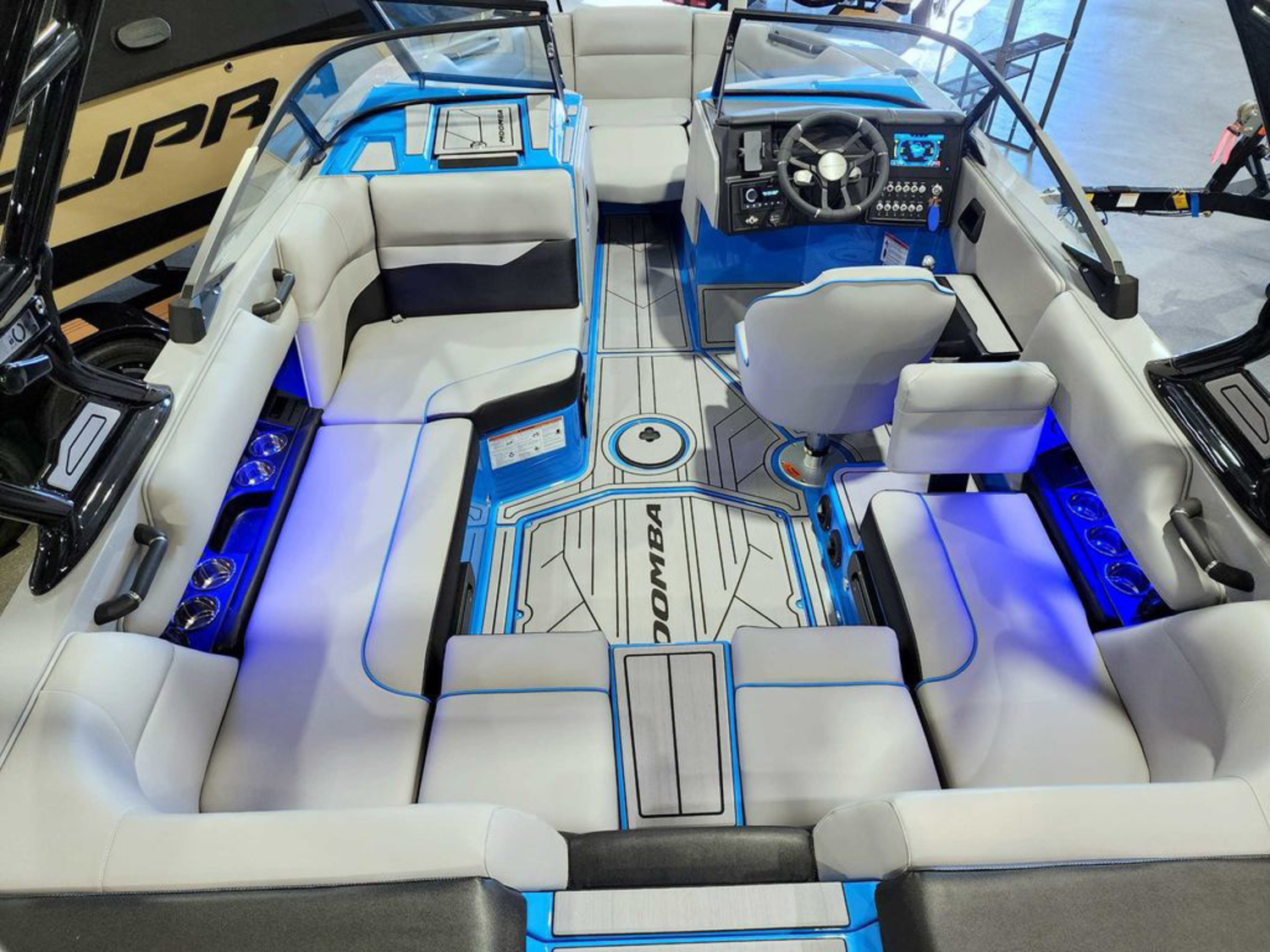 2023 MOOMBA Mondo