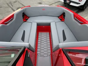 2024-mastercraft-nxt24-141350-image12