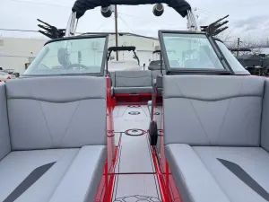 2024-mastercraft-nxt24-141350-image13