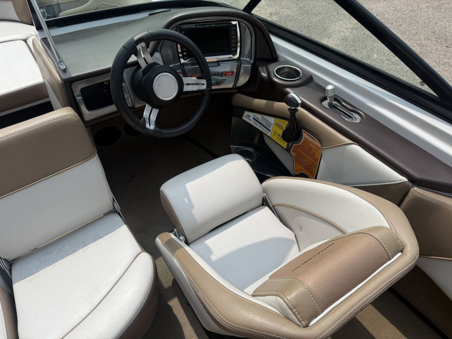 2013 Nautique 200