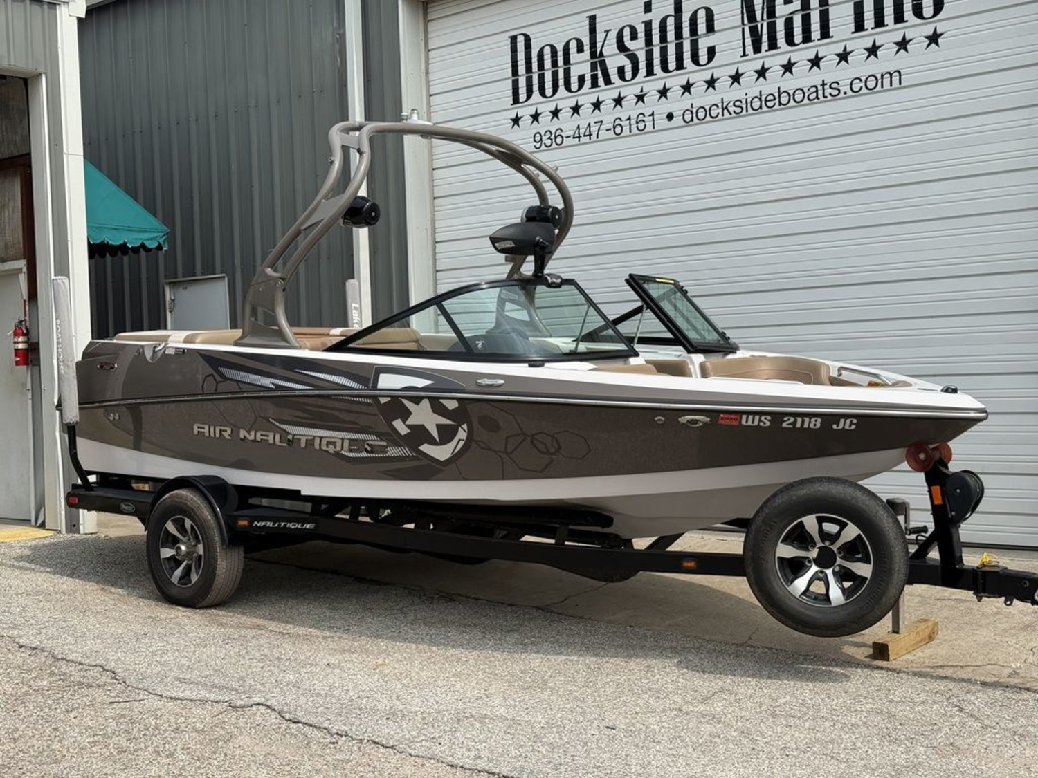 2013 Nautique 200