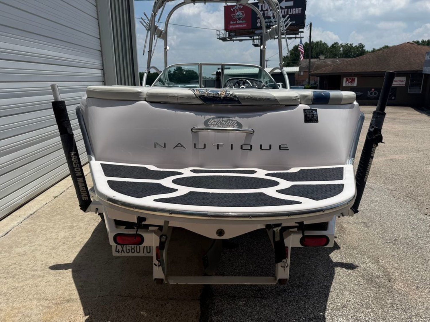 2004 Nautique Super Air 210