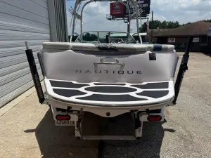 2004-nautique-super-air-nautique-210-141358-image4