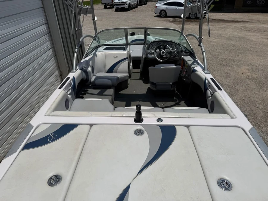 2004-nautique-super-air-nautique-210-141358-image5