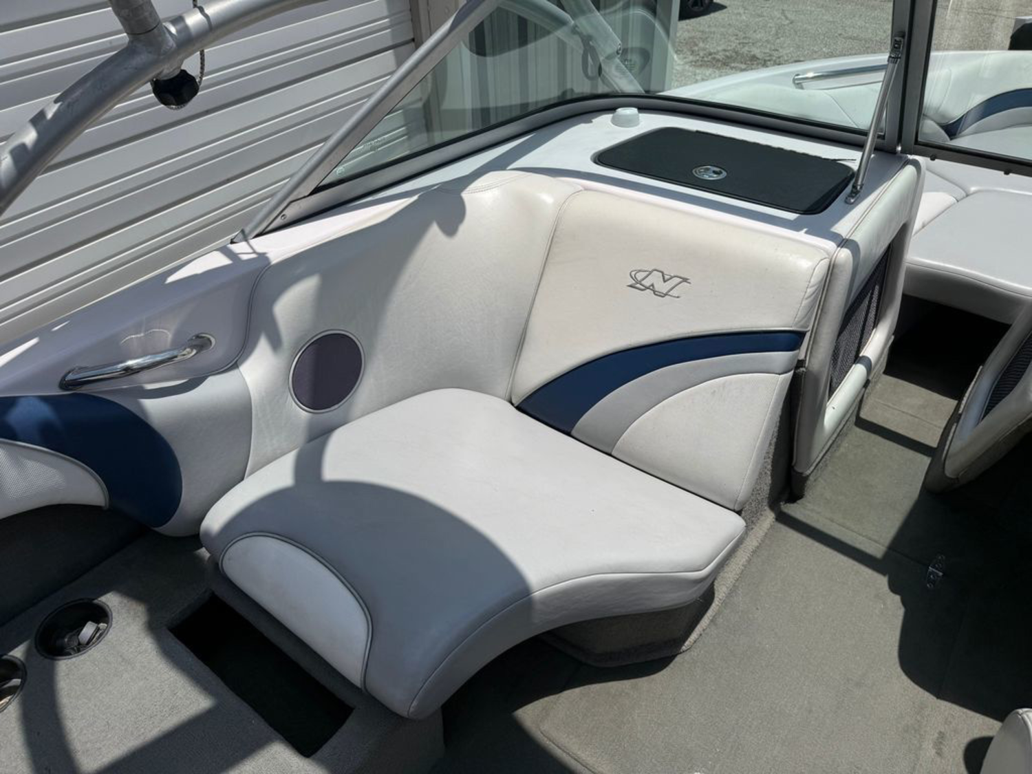 2004 Nautique Super Air 210