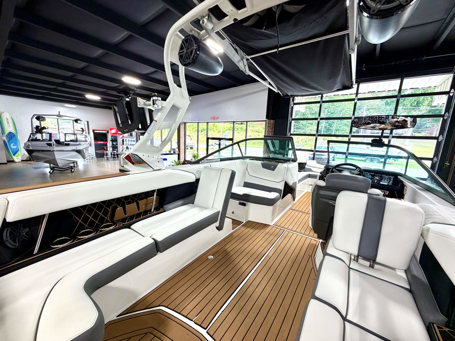 2019 Nautique GS24